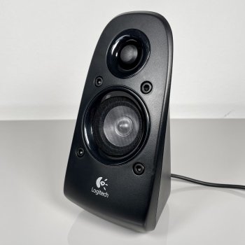 Logitech Z506 Lautsprecher /Speaker grauer Stecker Ersatzteil